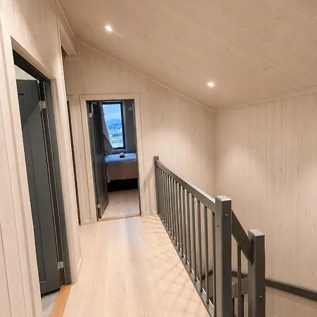 Casa vacanze Quiet Premium By The Sea - Sommaroy *