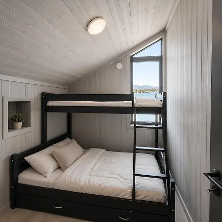 Quiet Premium By The Sea - Sommaroy Casa vacanze